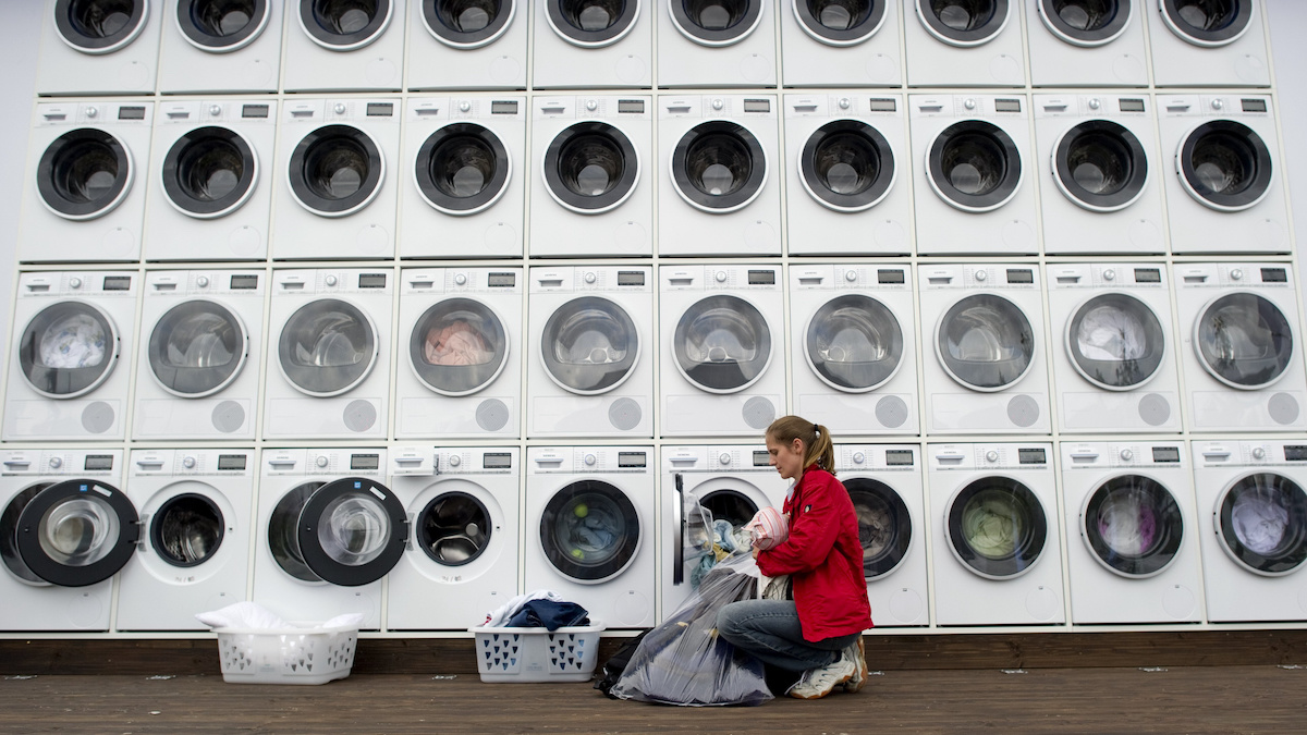 Vicious cycle: delicate wash releases more plastic microfibres